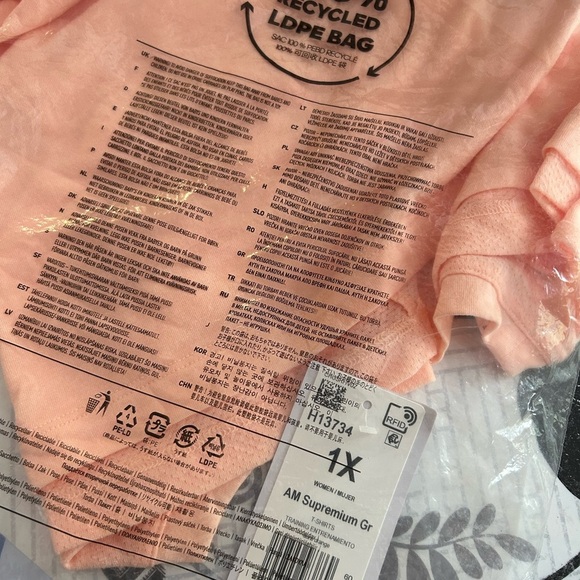 NWT Core 10 by Reebok Women's Casual Mesh Back Short-Sleeve Tee - Picture 5 of 5